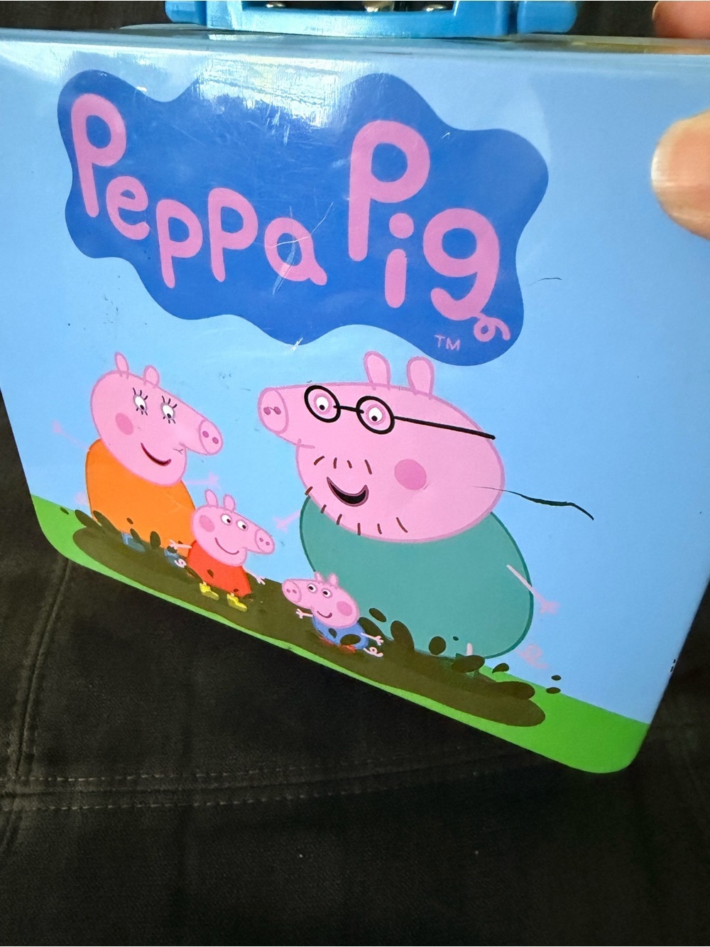 Peppa Pig Lunchbox – Blue with Pink Characters - Picture 5 of 5